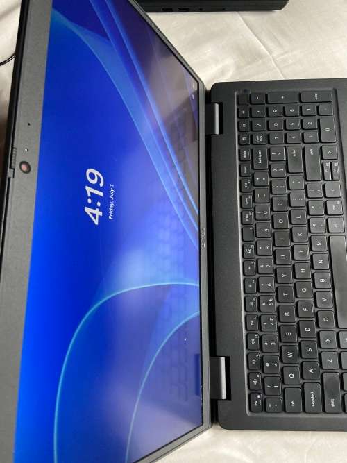 WARRANTED 11TH GEN DELL LATITUDE 3520*i5-1135G7*2.40GHZ*16 GB RAM*256 GB SSD*WINDOWS 11 PRO 64-BIT